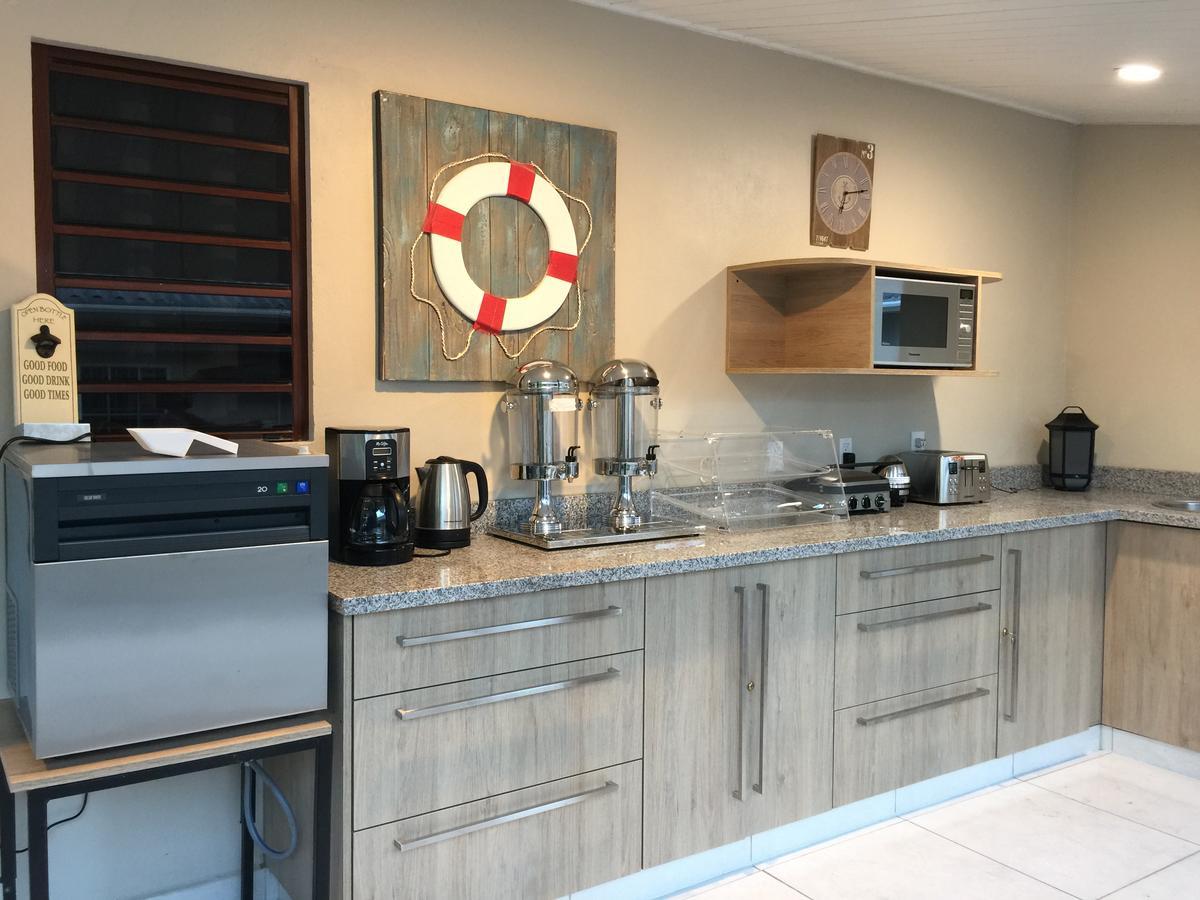 The Pier Beach Inn & Suites Willemstad Zewnętrze zdjęcie